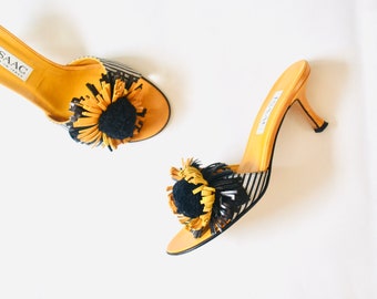 vintage années 90 00 Sun Flower Talons hauts Slides Mules with Flowers Size 7 High Heel Sandals Slides Yellow Black White Flower Shoes Isaac