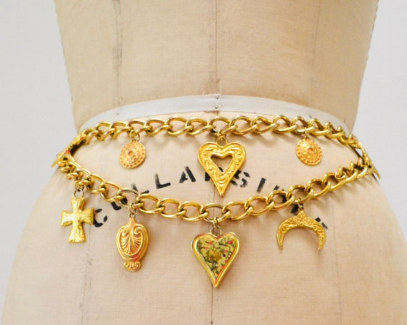 80s 90s Vintage Gold Chain ESCADA Charm Belt Gold… - image 7
