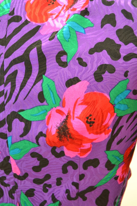 80s 90s Silk Animal Print Floral Print Shirt Purp… - image 6
