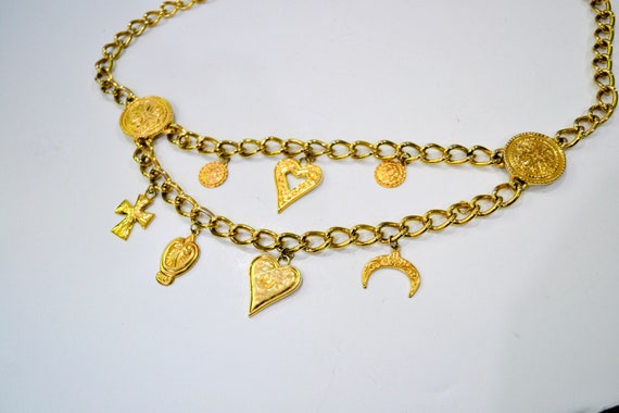 80s 90s Vintage Gold Chain ESCADA Charm Belt Gold… - image 4