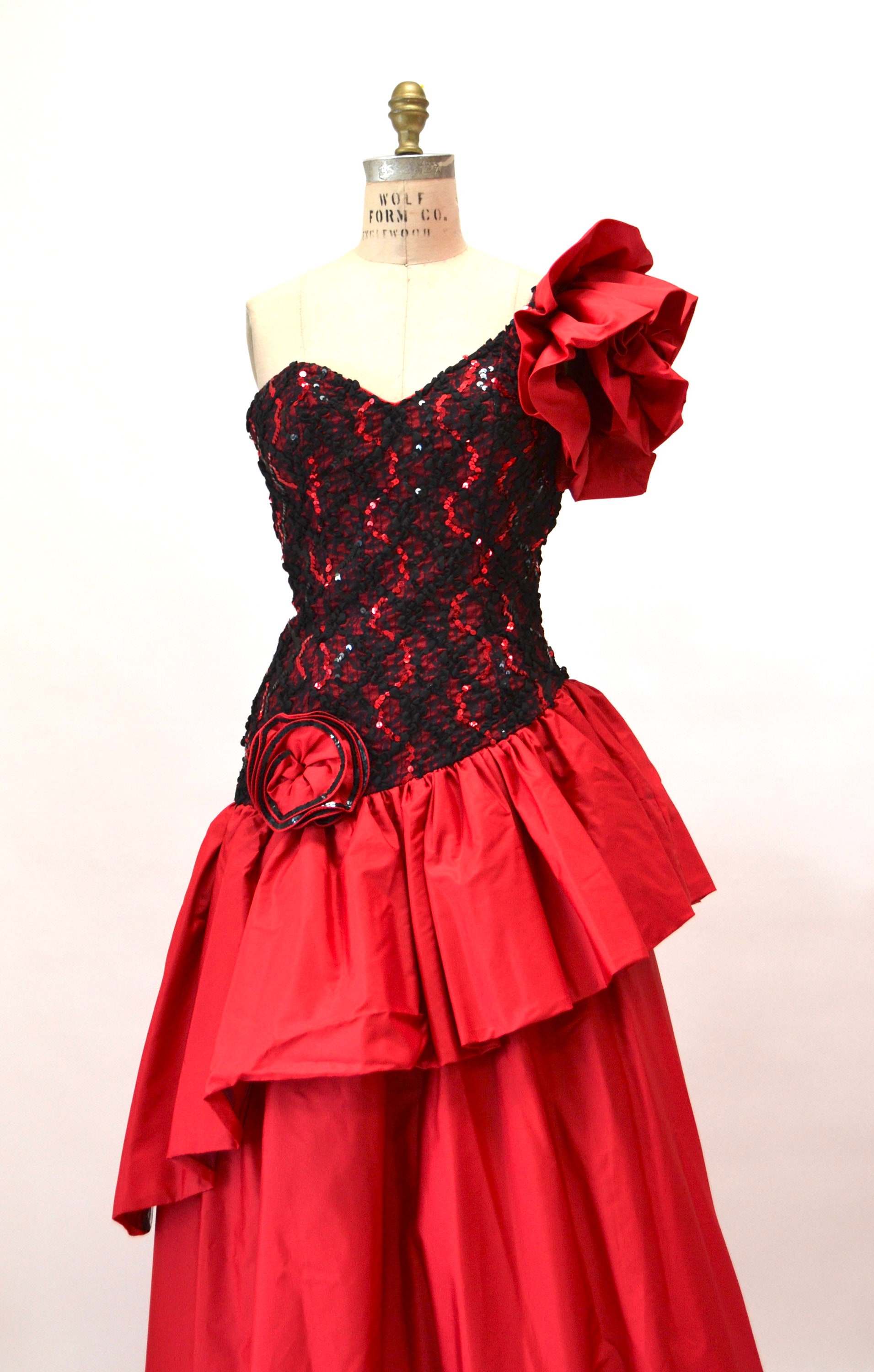 80s Prom Dress Red Black Ruffle Sequin Dress// Vintage 80s Party Flamenco  Pageant Dress XS Small// Vintage 80s Spanish Sequin Party Dress - Etsy, image size:1911x3000