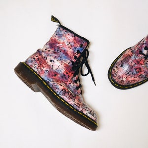 Erstaunliche 90er Jahre ENGLAND Dr. Martens Stiefel Frauen 6 UNION Jack Queen// Vintage Doc Marten Boots UK 4 Made in England United Kingdom Great Britain