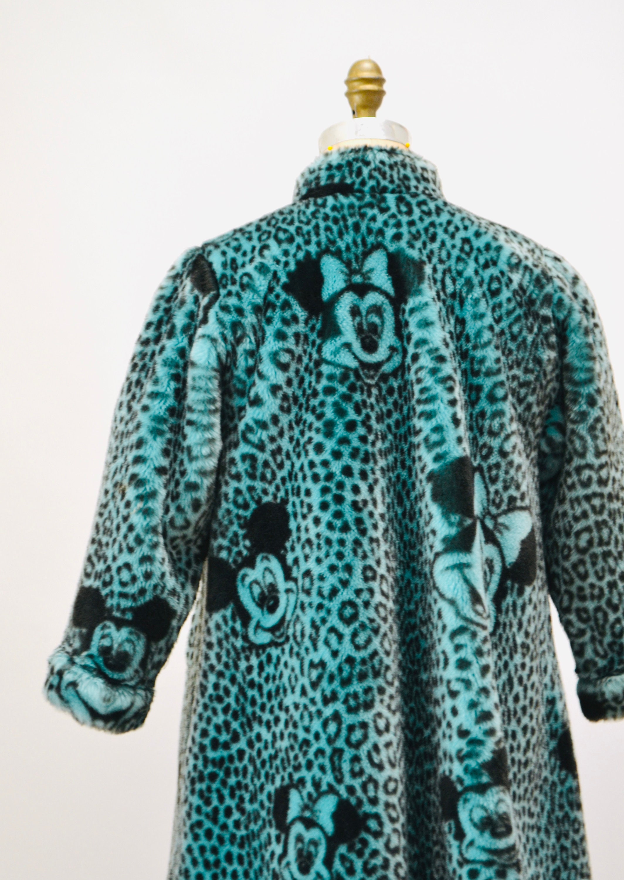 WCJ LEOPARD DESIGN COAT ミッキー Disney / LEOPARD DESIGN COAT【WCJ-NA-048BEG-BLK】