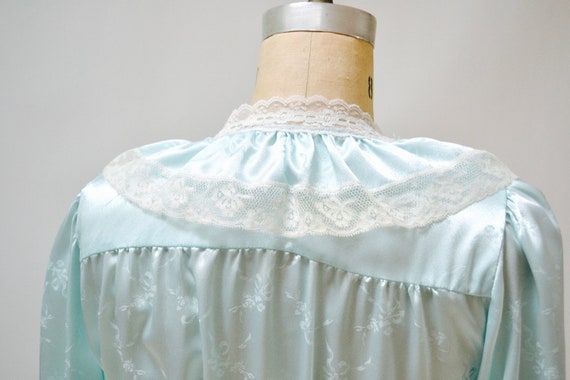 80s Vintage Blue Satin Robe Nightgown Blue lace W… - image 8