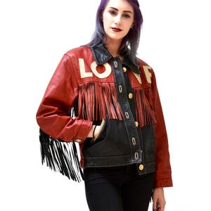 90s Vintage Moschino chaqueta de cuero amor fleco corazón rojo y negro marino Moschino Jeans hechos en ITaly imagen 4