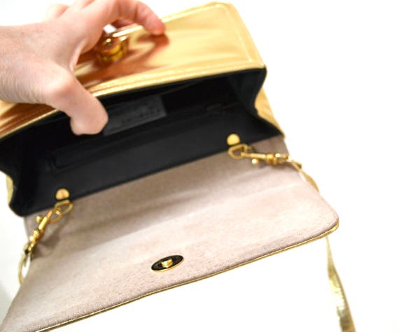 Vintage Gold Leather Clutch Purse Hand Bag// Vint… - image 8