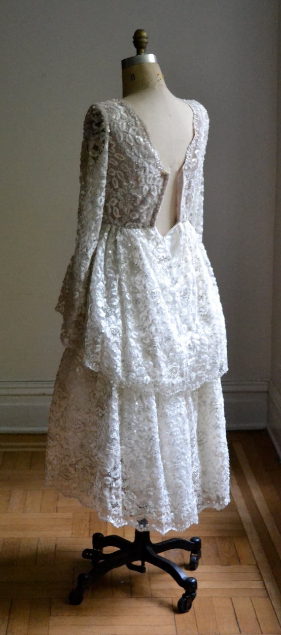 Exquisite Vintage White Lace Wedding Dress Sequin… - image 4