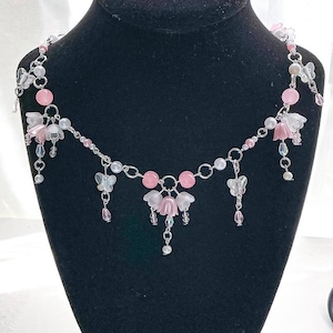 Fairycore Necklace with Pink Flowers and Butterflies| Coquette Aesthetic Choker| Handmade Y2K| Whimsical Gift for Her|Romantic Pastel Grunge