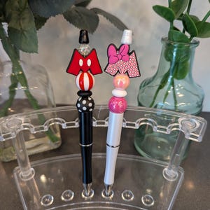 Mickey & Minnie Themed Pen Set