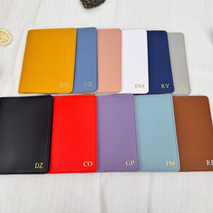Gepersonaliseerde lederen paspoorthouder en gepersonaliseerd bagagelabel, cadeaus bruidsmeisje, huwelijksreiscadeau, reisset, cadeaus bruid, cadeaus voor haar