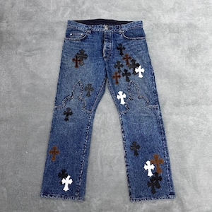 Streetwear Cross Design Jeans – Distressed Baggy Fit Denim Trousers