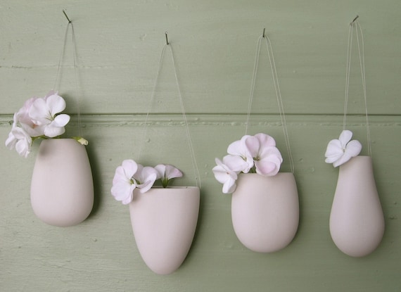 Hanging Vase One X Dinky Porcelain 4 Shapes Small Pod Wall Hung Vase White Ceramic Suspended Pebble Vessel Hanging Vase One X Dinky Porcelain 4 Shapes Small Pod Wall Hung Vase White Ceramic Suspended Pebble Vessel