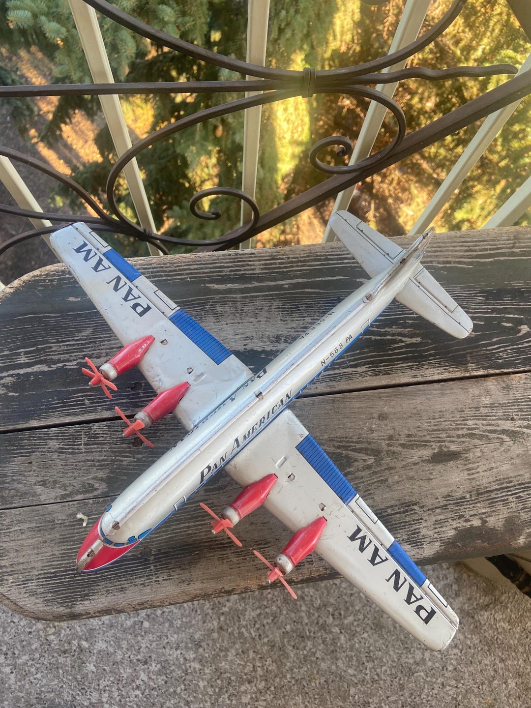 1950’s Pan Am Douglas DC-7C Friction Airplane Model MS085 / Pan Am Tin ...