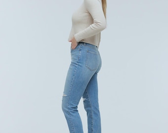 Madewell Vintage Crop Jeans – Light Blue Wash, Knee Rip - Size 24