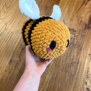 Bumblebee amigurumi, crochet bee, large crochet bee, crochet stuffed animal