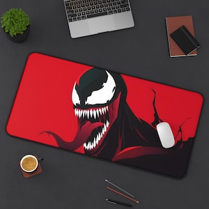 Venom-Inspired Desk Mat: Comic Book Decor, Non-Slip Gaming Pad