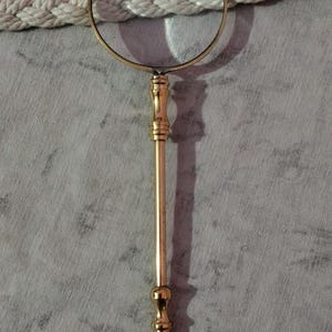 Antique Brass Magnifying Glass: 5 Inch, 20X Handheld Reader
