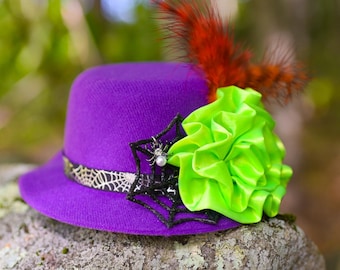 Mini Halloween Spider Fascinator Hat with Alligator Clips