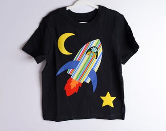 Size 3T Boys Applique Robot Alien Space Ship Black Short Sleeve Tee