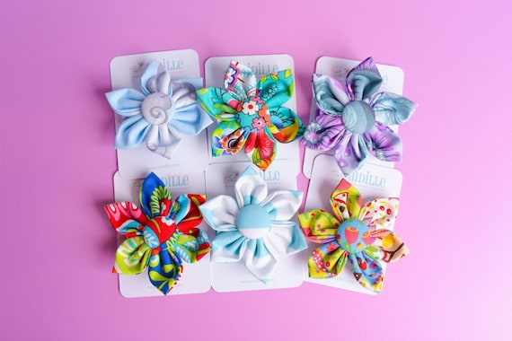One Handmade Fabric Flower Hair Bow, Ribbon Lined Alligator Clip, Button Center