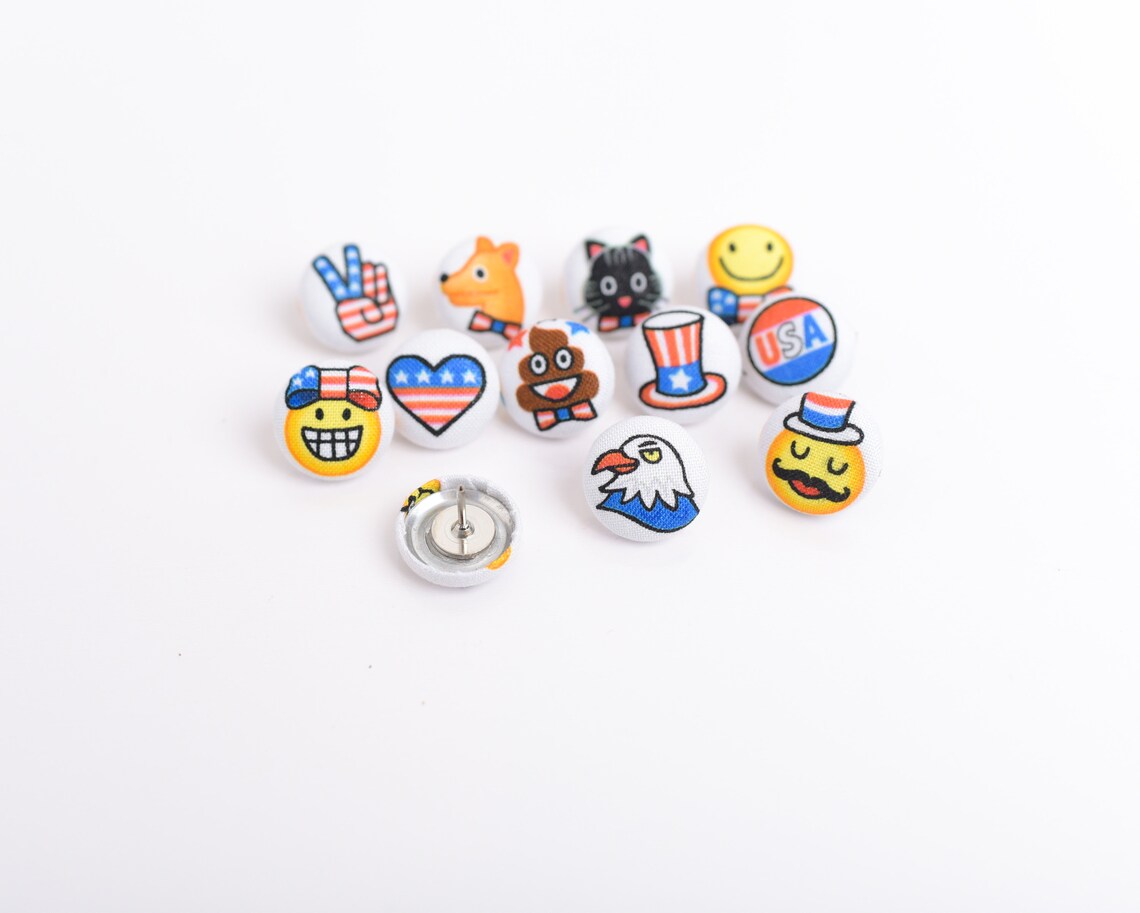 Patriotic Emoji Thumb Tack Set of 12 Americana Fabric Button Etsy