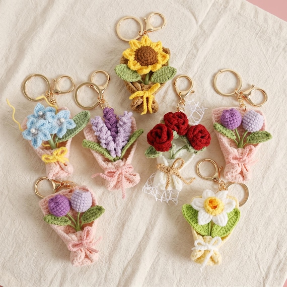 Handmade Crochet Flower Keychain,Crochet Flower Bouquet Keychain, Floral Bag Charm Gift for Her, Cute Mini Bouquet Accessory
