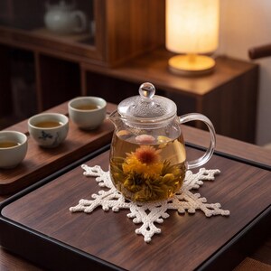 Posavasos de algodón calado con forma de copo de nieve, decoración navideña vintage para mesa de invierno, detalle festivo de estilo cottagecore para mesa, regalo para anfitriona