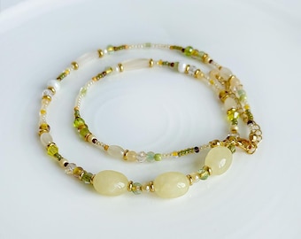 Yellow Beaded Necklace – Glass and Stone Necklace – Handmade Beaded Choker – Minimal Jewellery – Gift for Her