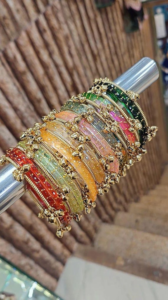Raindrop Glass Churi Bangle Set: Size 2.4, 2.6, 2.8 Indian