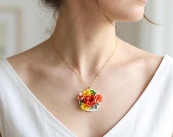 Handgemachte orange Blumen-Halskette | Bunte Blumen Anhänger Halskette