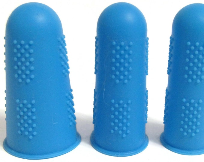 Silicone textured finger grips for quilting