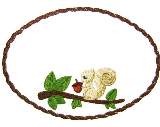 Squirrel and his Nut embroidered quilt label to customize with your personal message