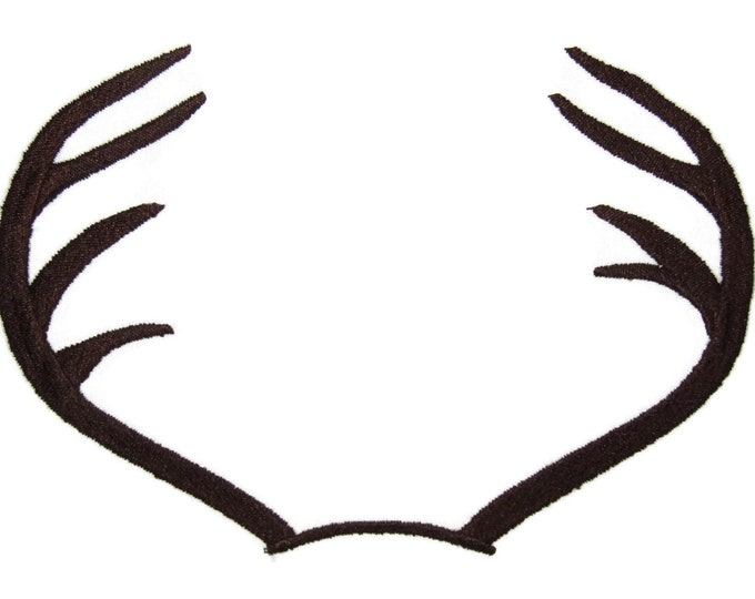 Antler embroidered quilt label to customize with your personal message