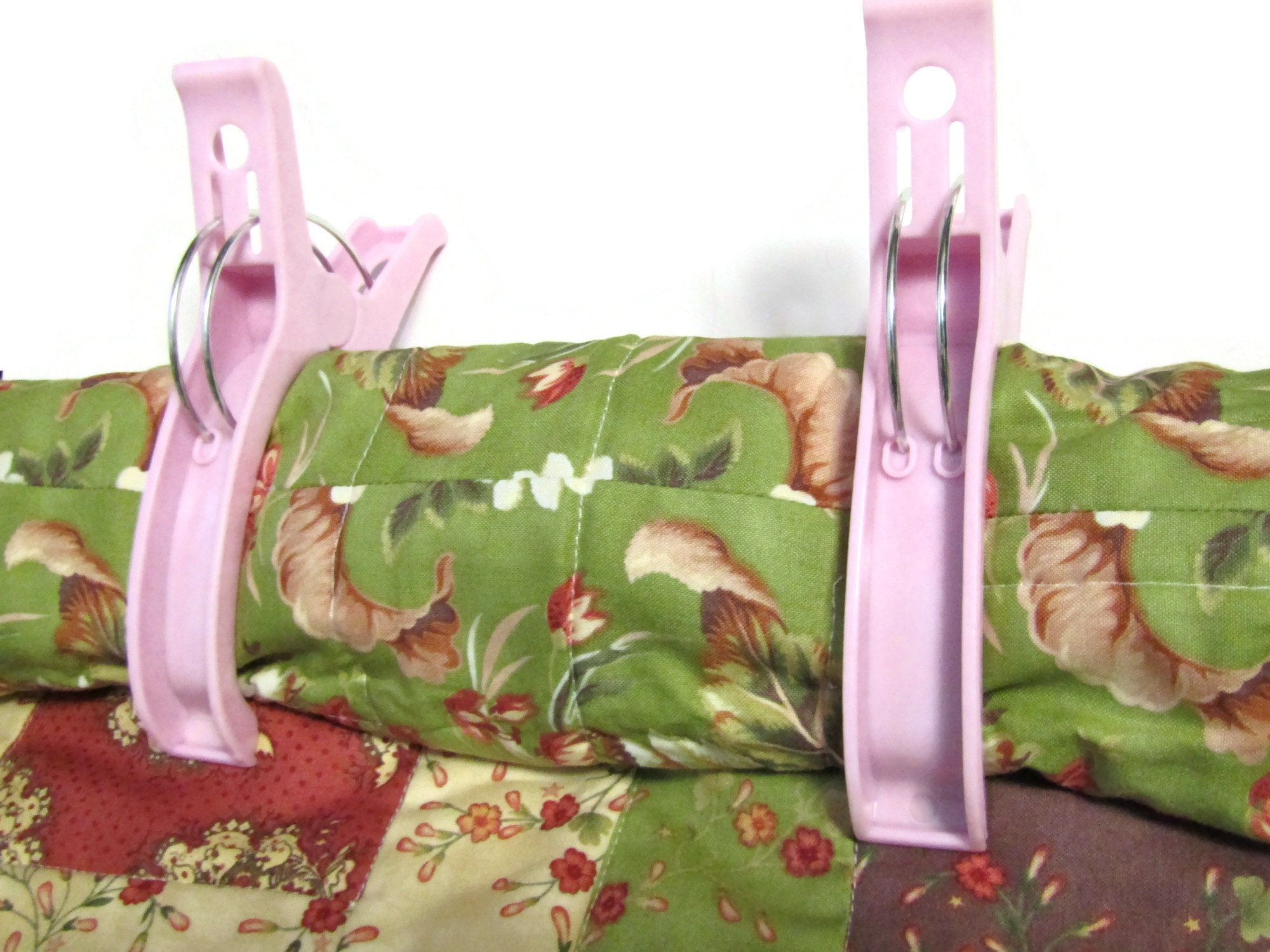 8 Quilting Clamps for your quilt to hold the bulk while free motion