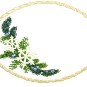 Pode incluir: Uma moldura oval branca com uma borda de corda, decorada com ramos de pinho verdes, flocos de neve brancos e bagas azuis. A moldura é perfeita para adicionar um toque festivo à sua decoração de Natal.