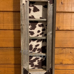 Belt Buckle Display Case - Holds 4 buckles