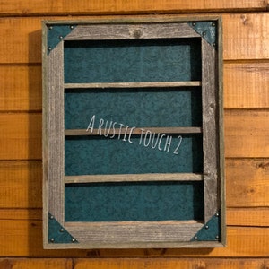 Belt Buckle Display Case - Holds 12 Buckles-Teal