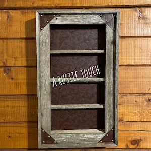 Belt Buckle Display Case - holds 8 buckles-Brown