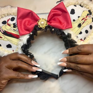 Cruella De Vil Micky Ohren