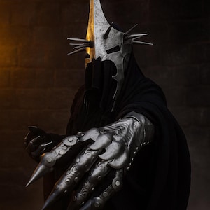 Dark Ringwraith Rider Costume – Nazgul Rider Costume | Medieval Fantasy LARP & Halloween Armor Set | Spiked Helmet, Gauntlets for Cosplay