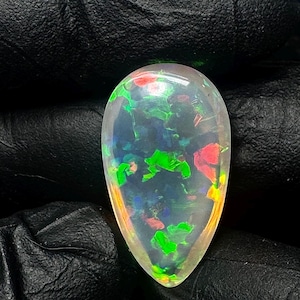 Opal Teardrop,Ethiopian Opal,Opal Pear AAA Quality,Fire Opal