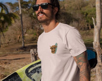 Camiseta surfera Highland Cow: camiseta unisex con gráfico vintage