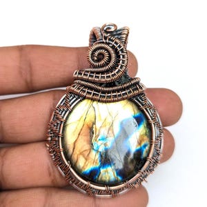Multi labradorite copper wire wrapped pendant, round copper pendant, labradorite pendant, handcrafted copper pendant, pendant fir gift