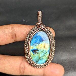 Gorgeous fire labradorite copper wire pendant, handmade labradorite pendant, labradorite pendant, copper wire pendant, vintage look pendant