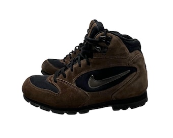 Vintage Nike ACG Caldera Hiking Trail Boots Men's Size 8 Brown Suede 07/20/1999