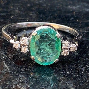 925 Sterling Silver Oval shape stone Emerald Cut Emerald gemstone ring silver ring gemstone ring fine jewelry emerald rings silver ring