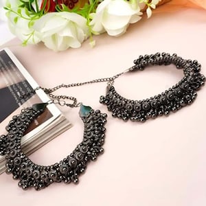 Schwarz oxidiertes Fußkettchen Paar / oxidiertes Payal / Payal / Panjeb / indischer Schmuck / Fußkettchen / Ketten-Fußkettchen / Garba-Schmuck / Diwali-Schmuck / ethnische Abnutzungs-Fußkettchen