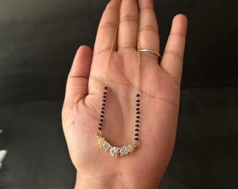 Collana Mangalsutra tradizionale/Gioielli da sposa indiani con perline nere