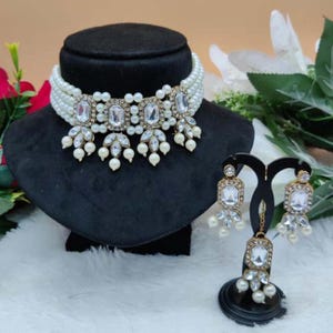 Kundan Beaded Necklace/Indian Jewelry/Trendy Indian Bridal Necklace With Earrings Maangtika/Trendy Wedding Bridal Jewelry/Diwali Jewelry
