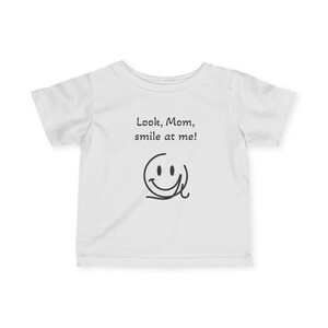 Cute Infant T-Shirt: Adorable Smiley Design for Baby Photos, Baby Shower Gift, Toddler Apparel, Everyday Wear, Kid&#39;s Fashion
